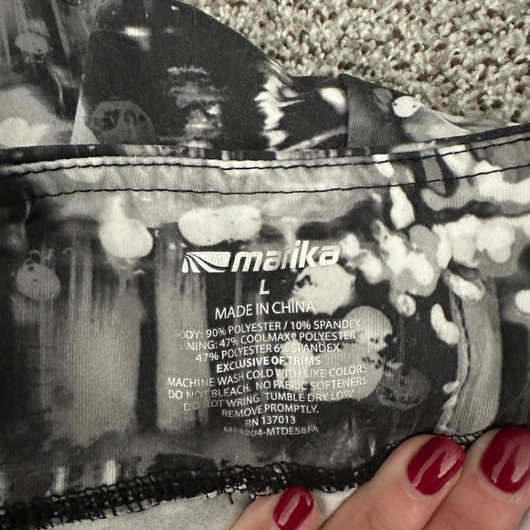 MARIKA Large Black Gray White Abstract Yoga Athletic Leggings - Picture 5 of 6